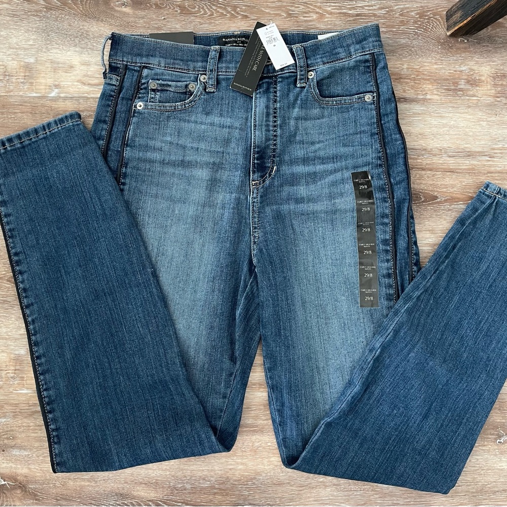 Banana Republic Curvy Skinny 29/8 High rise jeans brand new.